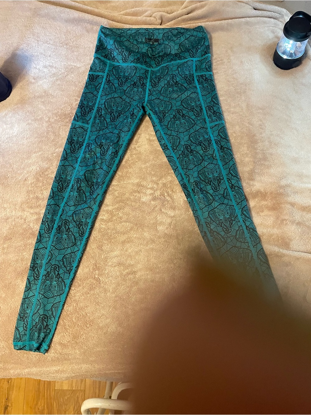 CVG-(Constant Varied Gear)Junk in the Trunk Leggings and Bra Set. Size Small - Picture 4 of 7
